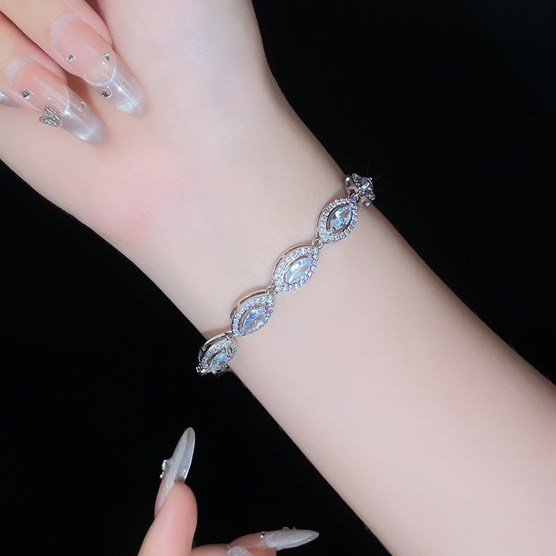 Stunning Bracelet for Daily Wear