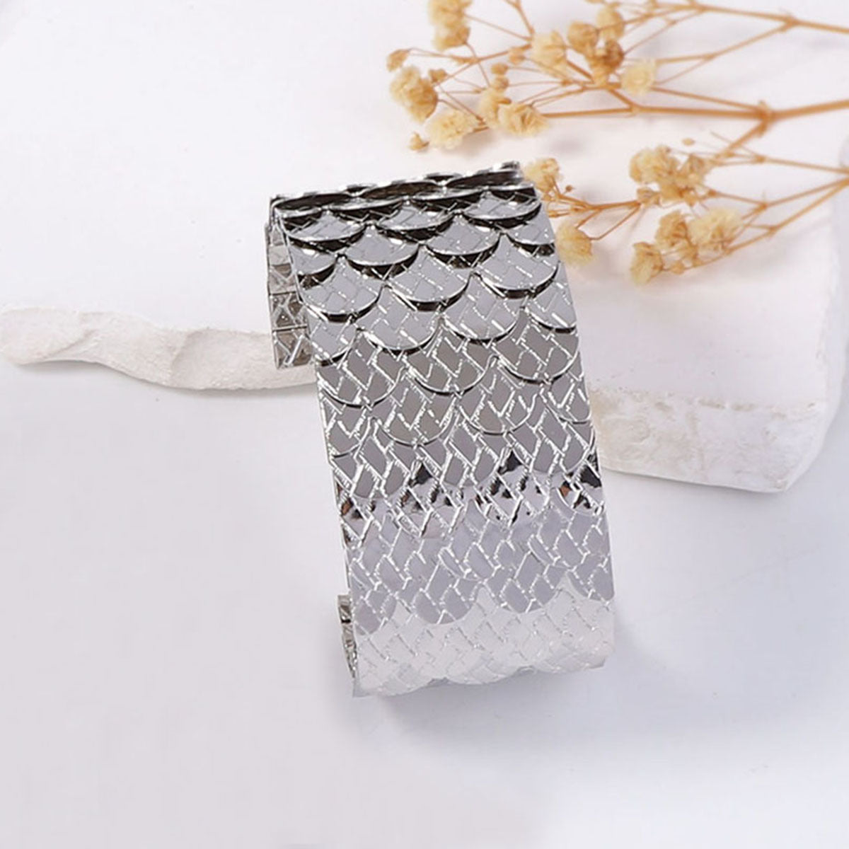 Romantic Bracelet for Special Moments