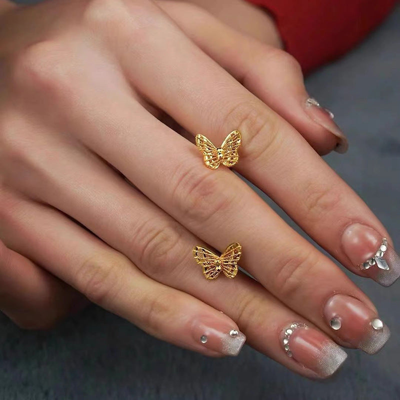 Beautiful Gold Earring with Unique Style