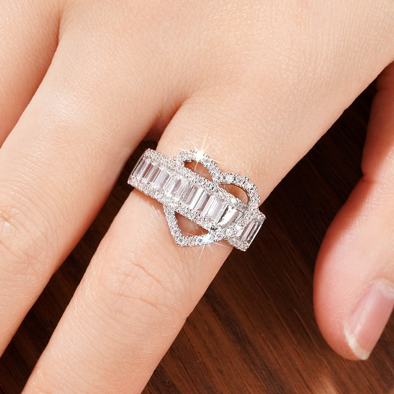 Beautiful Set with Unique Style
