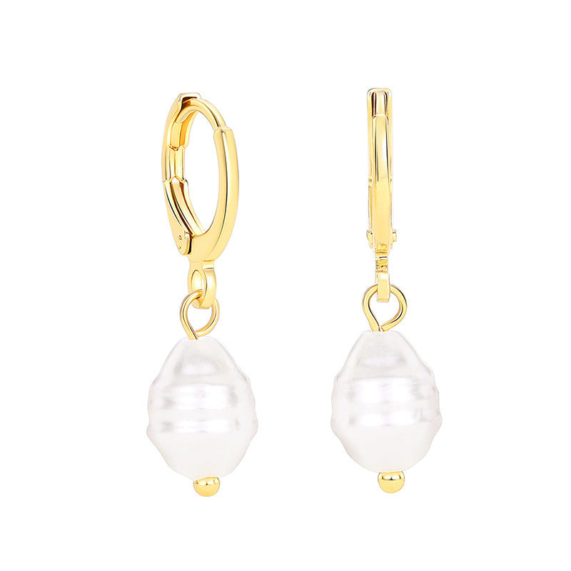 Charming Pearl Earring for Any Occasion
