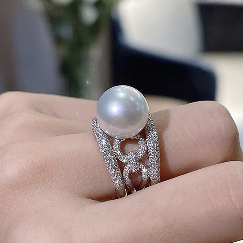 Charming Pearl Ring for Any Occasion