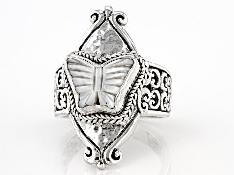 Romantic Silver Ring for Special Moments
