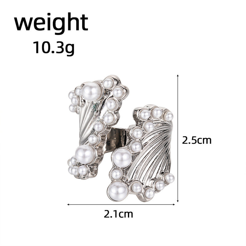 Romantic Pearl Ring for Special Moments