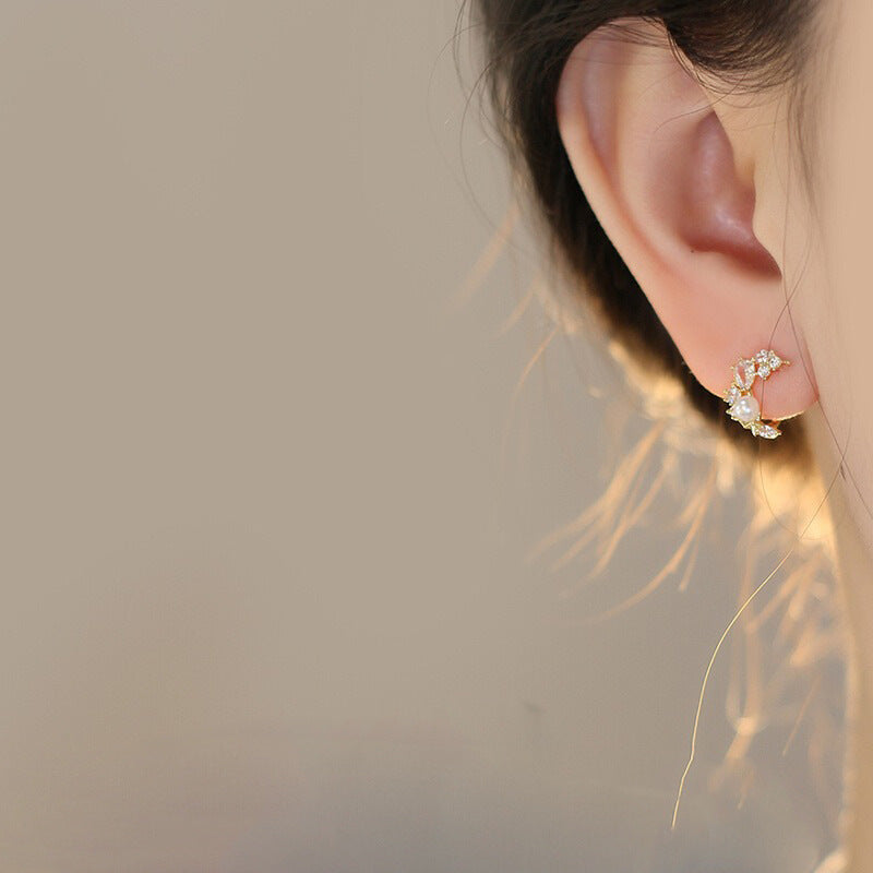Charming Pearl Earring for Any Occasion