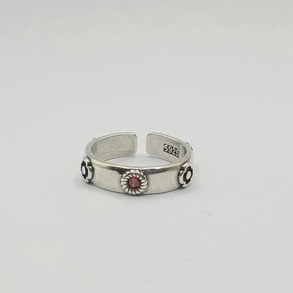 Charming Ring for Any Occasion