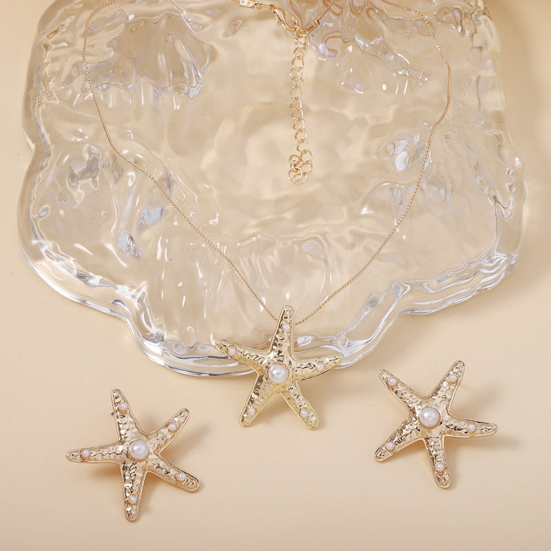 Stunning Pearl Necklace for Daily Wear