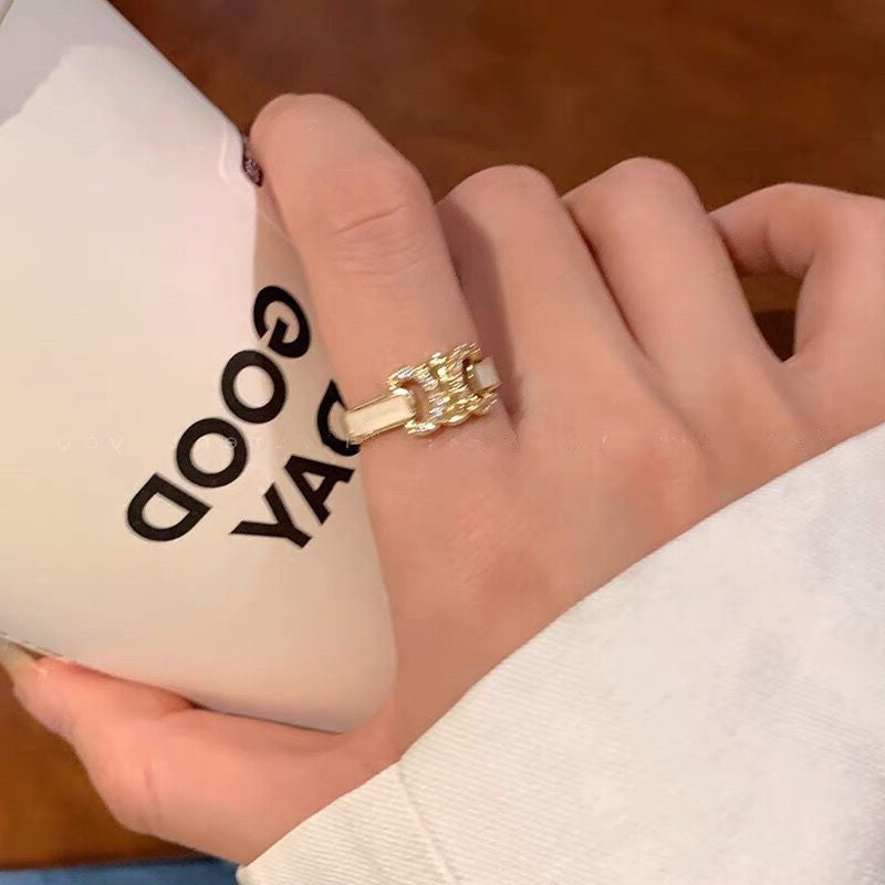 Beautiful Gold Ring with Unique Style