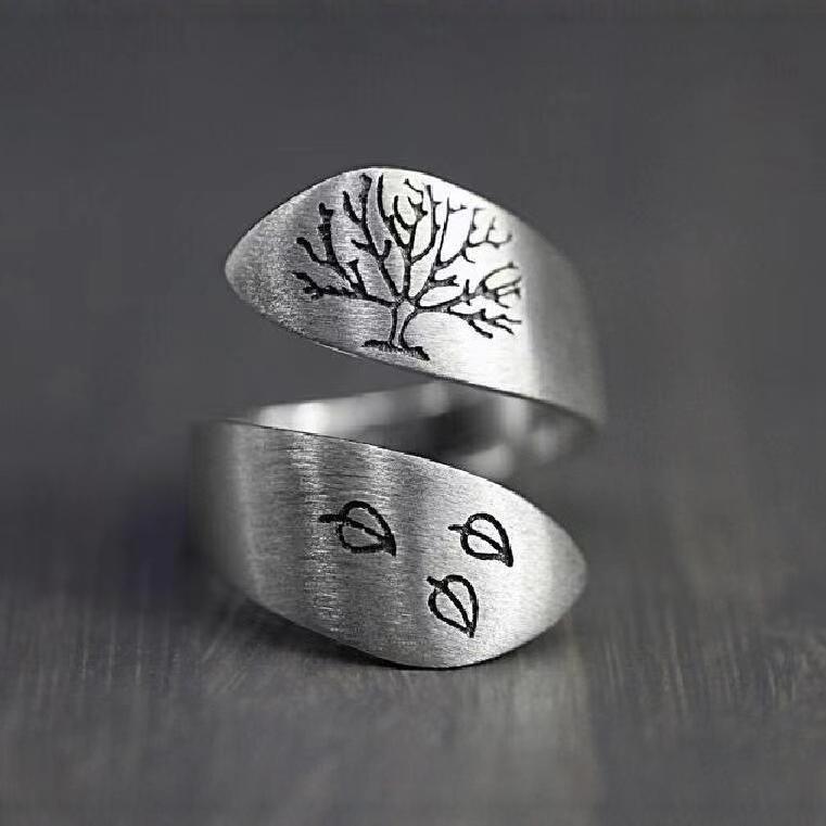 Classic Ring with Timeless Appeal