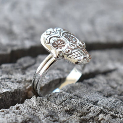 Delicate Artisan Ring