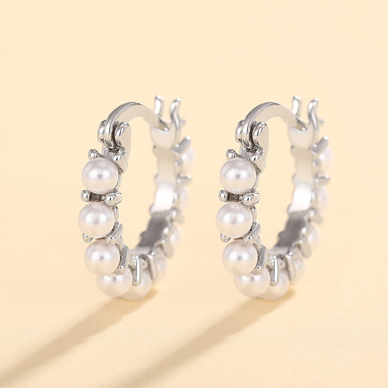 Beautiful Pearl Earring with Unique Style