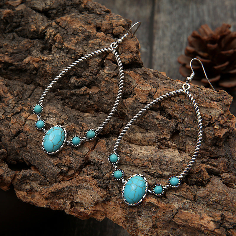 Romantic Earring for Special Moments