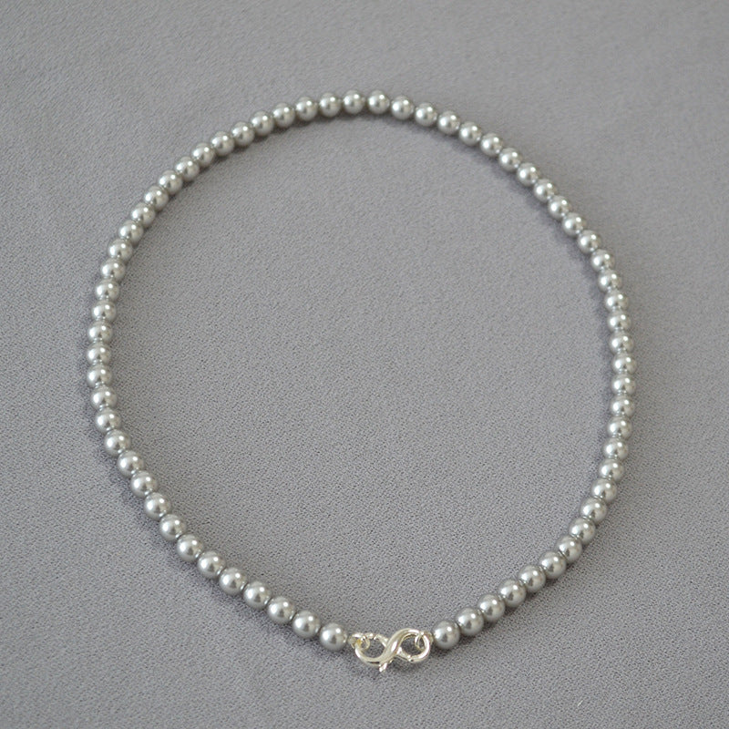 Classic Pearl Necklace with Timeless Appeal