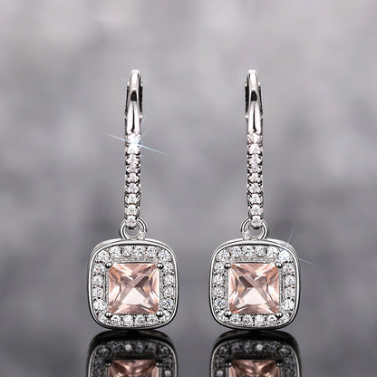 Charming Piece for Any Occasion