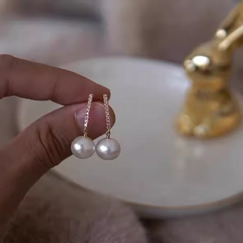 Delicate Artisan Pearl Earring