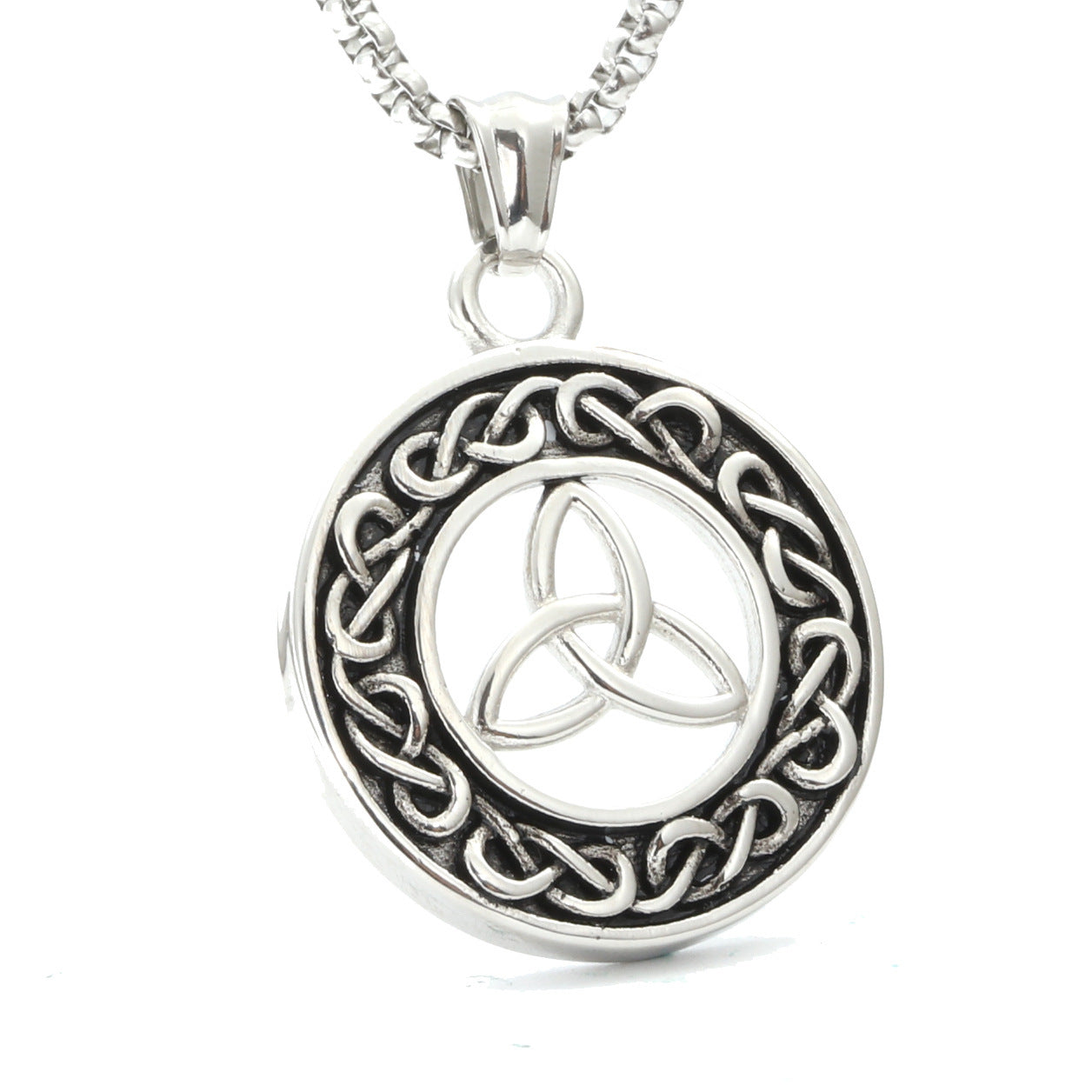 Stunning Necklace for Daily Wear