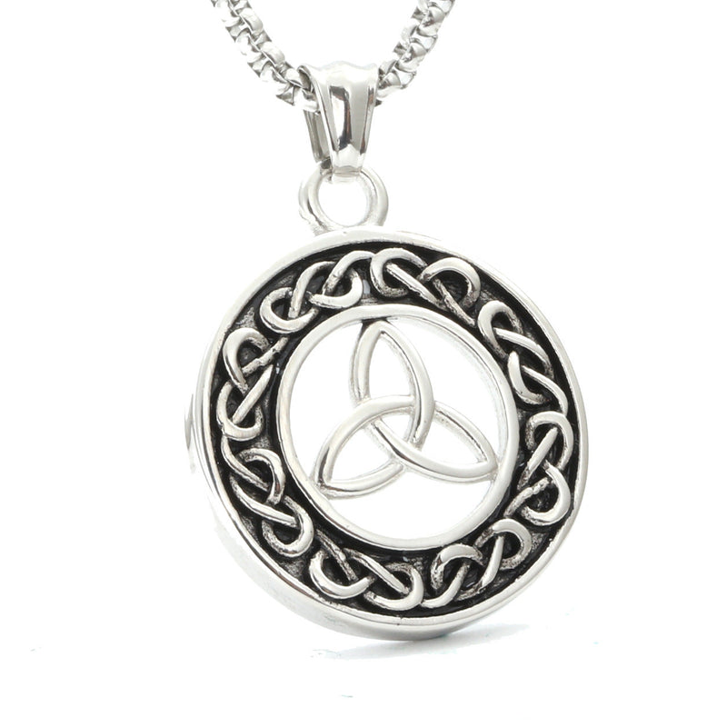 Stunning Necklace for Daily Wear