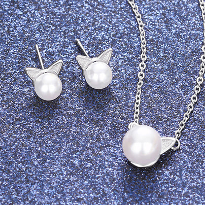 Stunning Pearl Set for Daily Wear