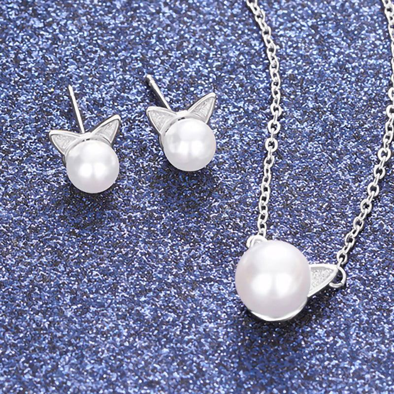 Stunning Pearl Set for Daily Wear