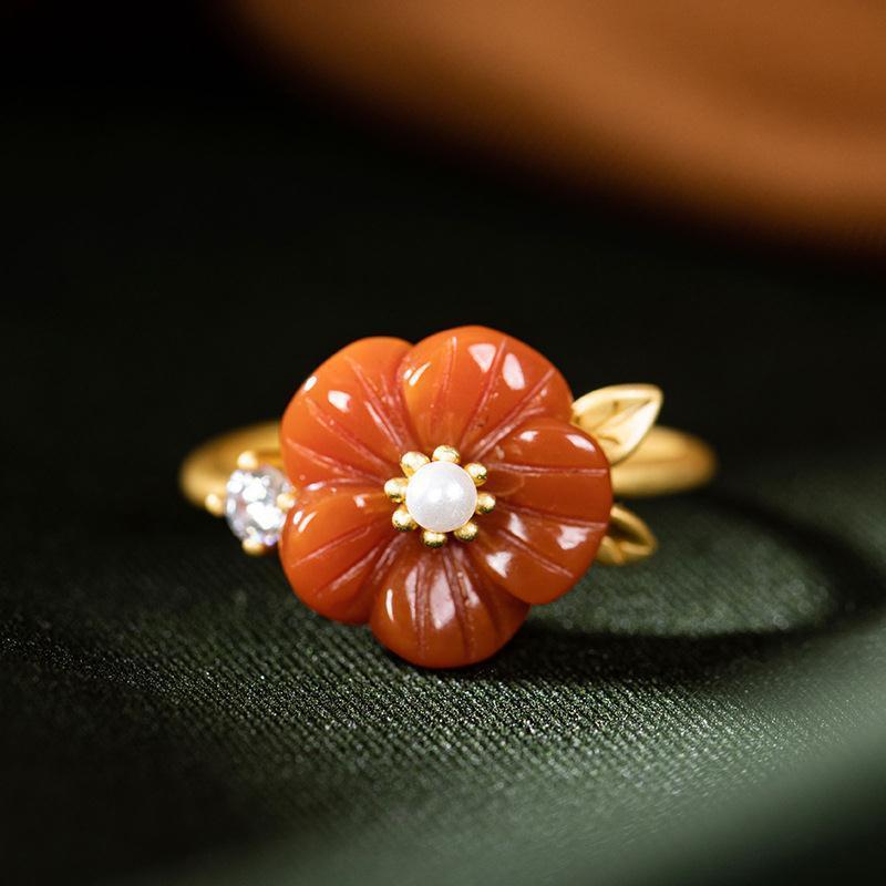 Beautiful Gold Ring with Unique Style