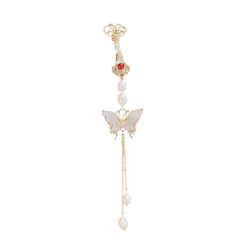 Classic Pearl Pendant with Timeless Appeal