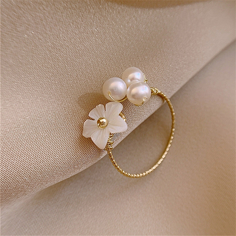 Elegant Pearl Ring for Every Occasion