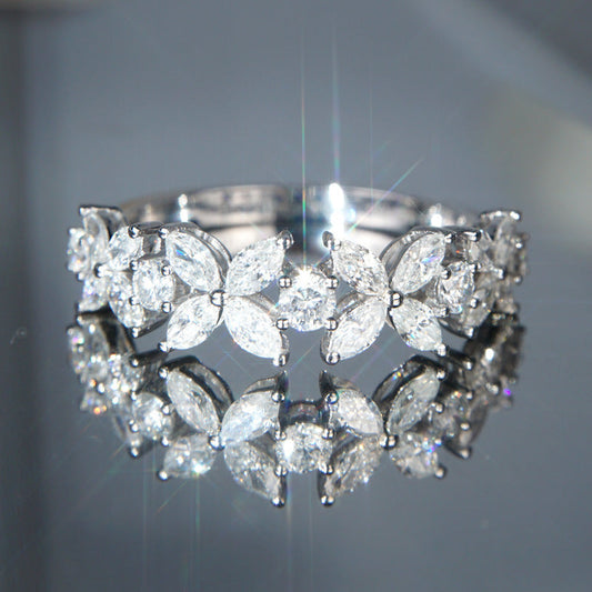 Beautiful Set with Unique Style