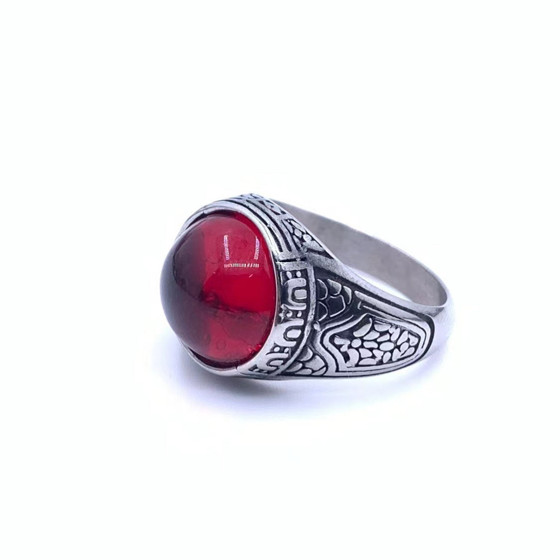 Classic Ring with Timeless Appeal