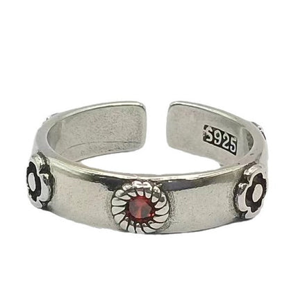 Charming Ring for Any Occasion