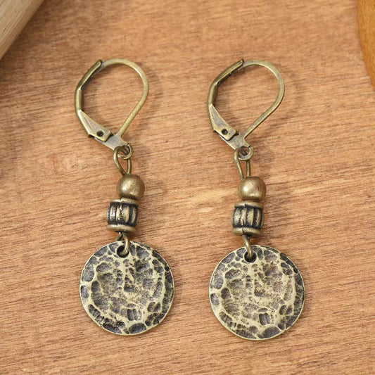 Elegant Earring for Every Occasion