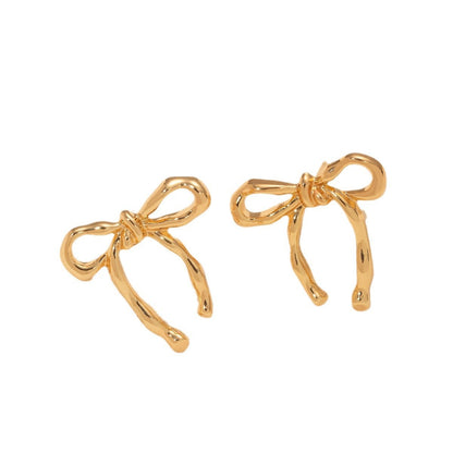 Beautiful Gold Earring with Unique Style