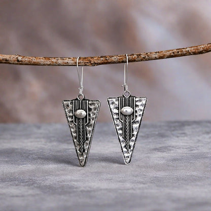 Charming Piece for Any Occasion