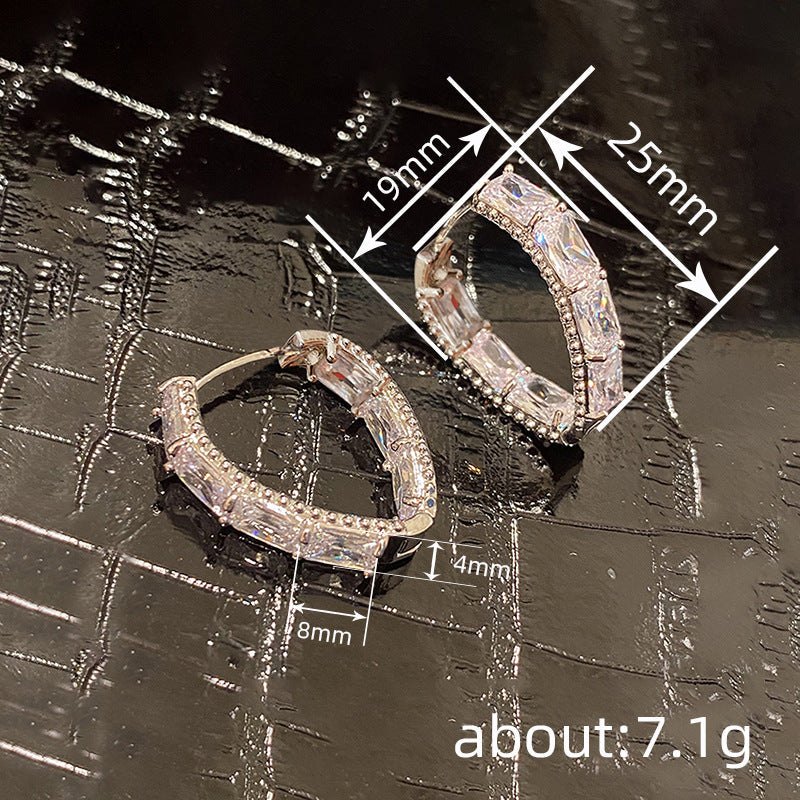 Beautiful Earring with Unique Style