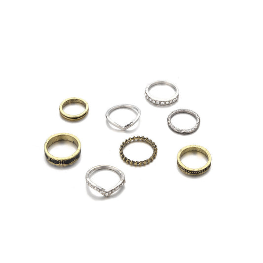 Classic Gold Ring with Timeless Appeal