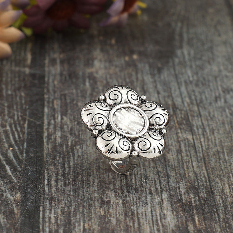 Beautiful Ring with Unique Style