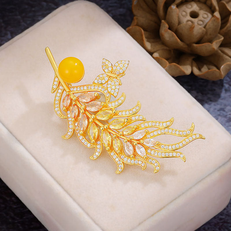 Beautiful Gold Piece with Unique Style