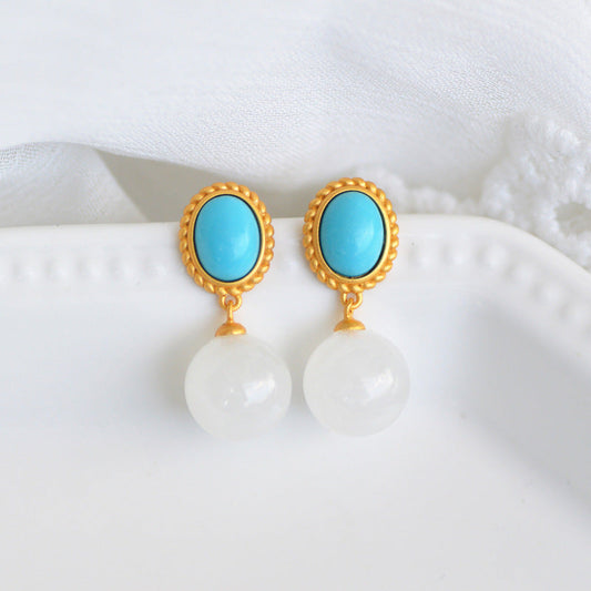 Vintage Handmade Gold Earring