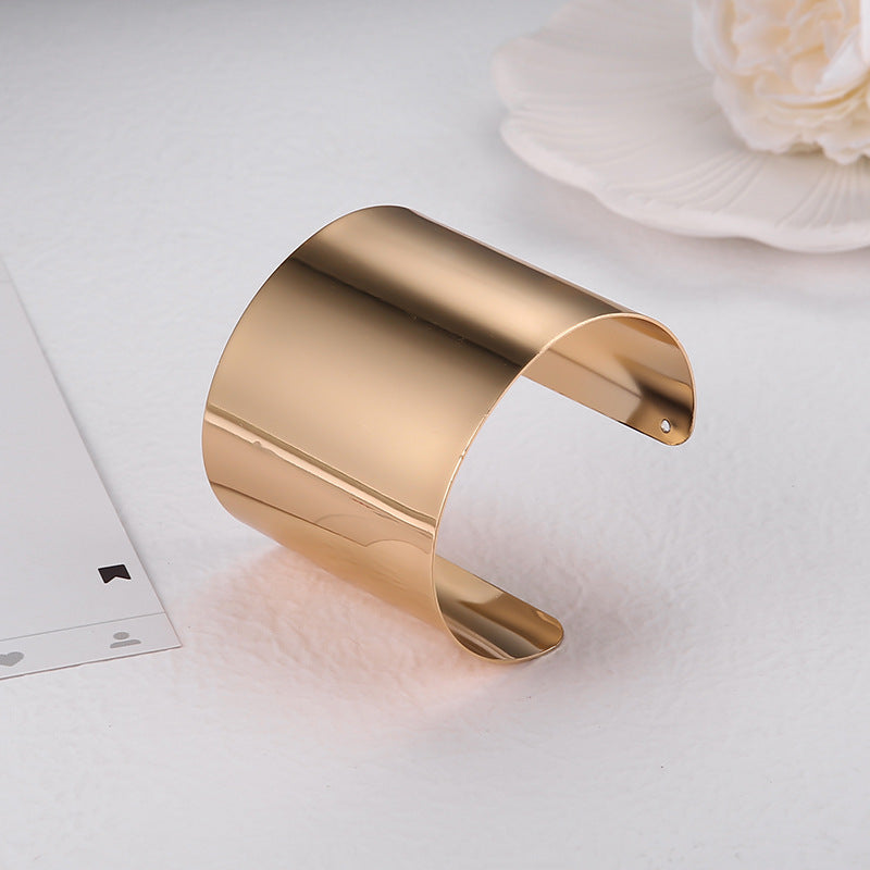 Delicate Artisan Gold Bracelet