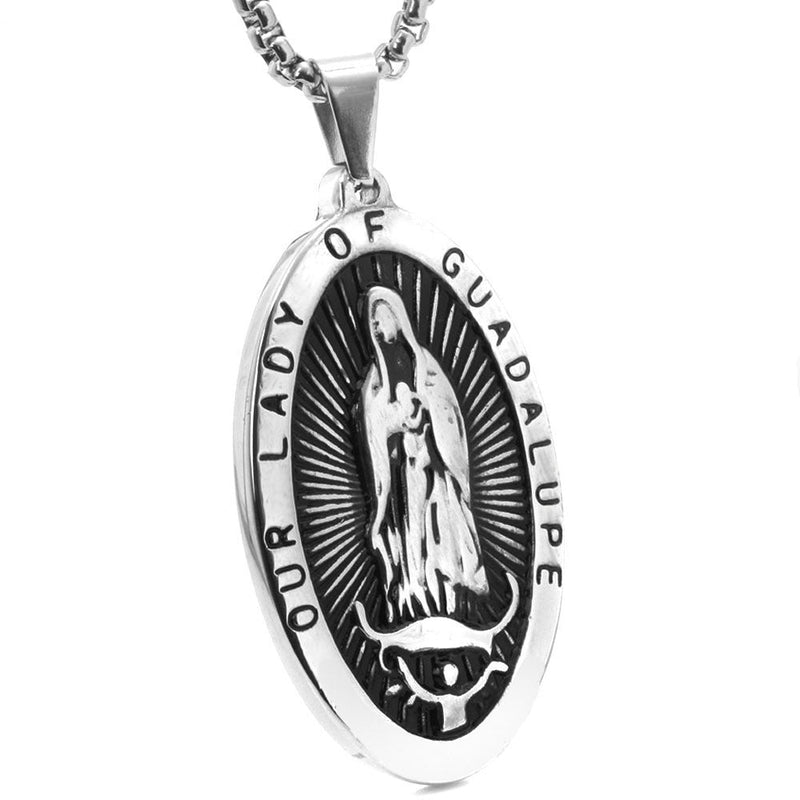 Charming Necklace for Any Occasion