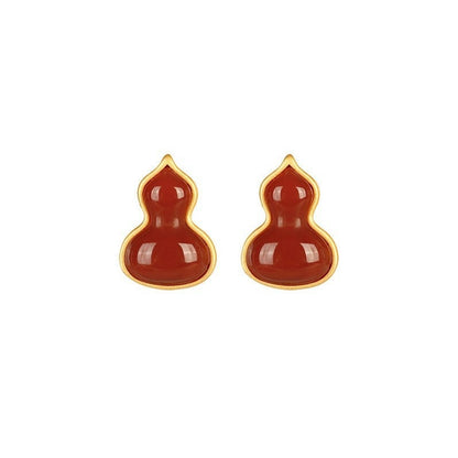 Romantic Silver Earring for Special Moments