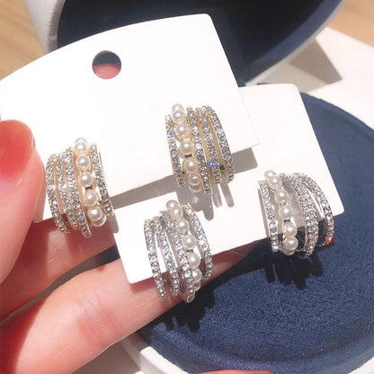 Beautiful Earring with Unique Style