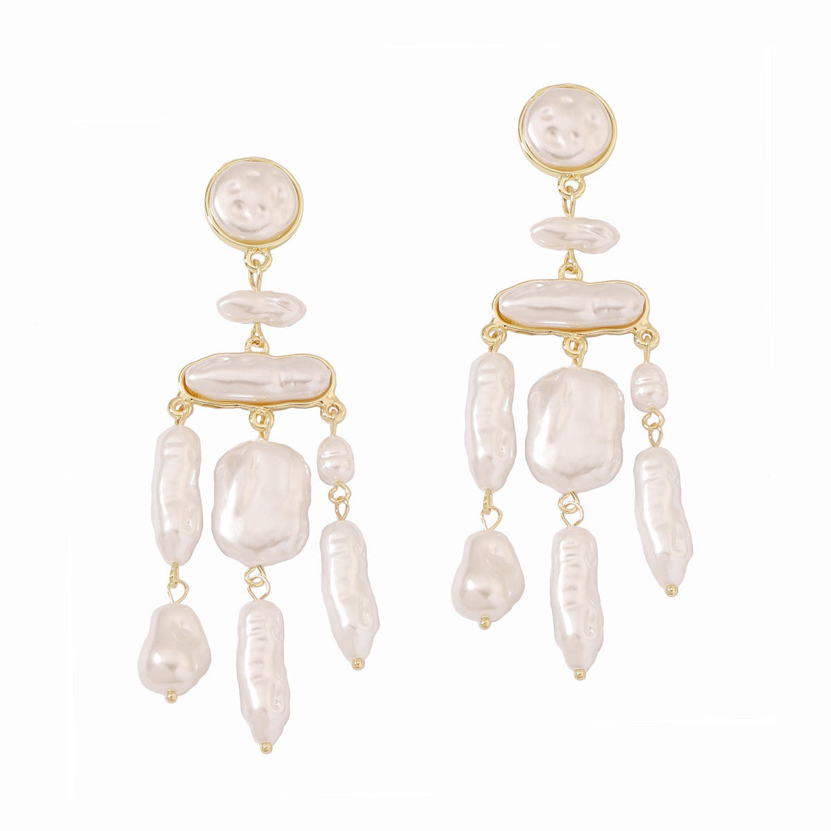 Romantic Pearl Earring for Special Moments