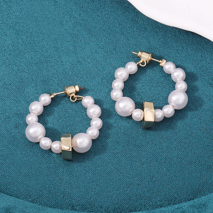 Romantic Pearl Earring for Special Moments