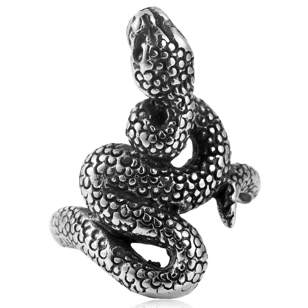 Charming Ring for Any Occasion