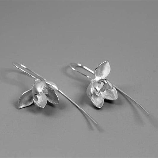 Classic Silver Earring with Timeless Appeal