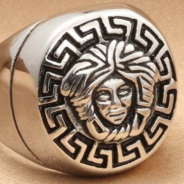 Beautiful Ring with Unique Style