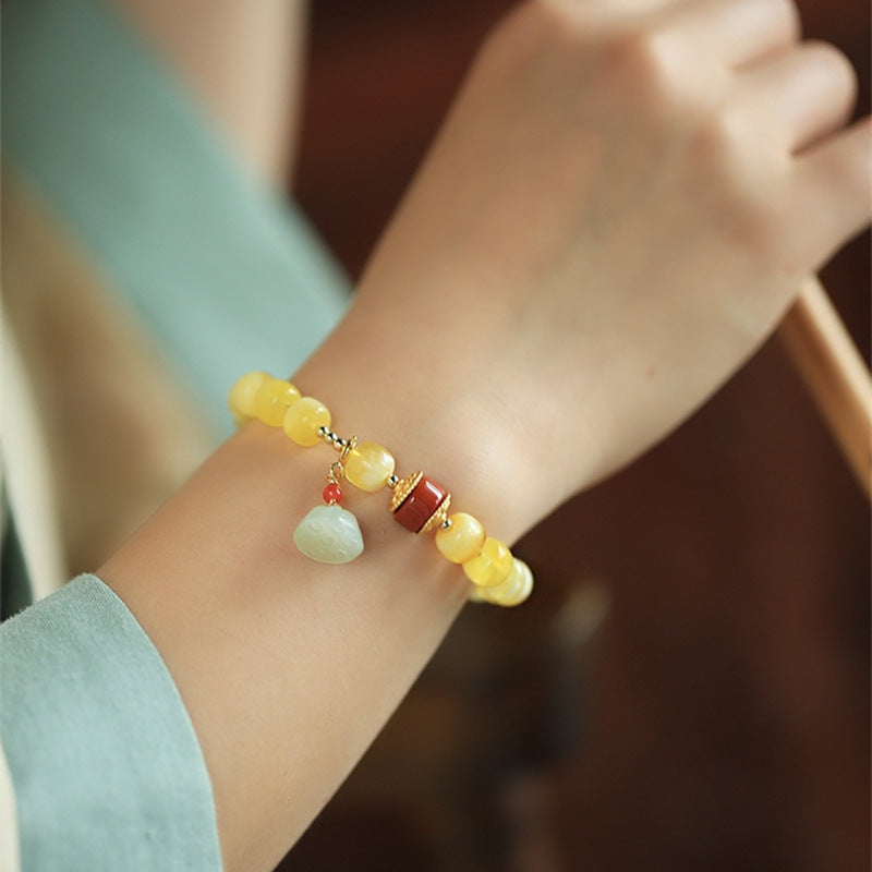 Charming Silver Bracelet for Any Occasion