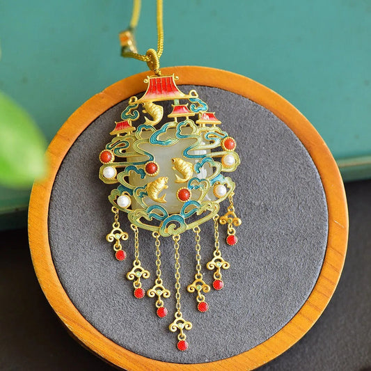 Elegant Gold Necklace for Every Occasion