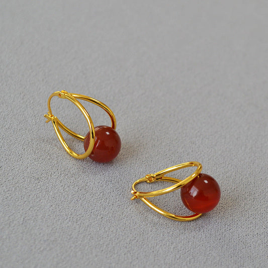 Romantic Gold Earring for Special Moments