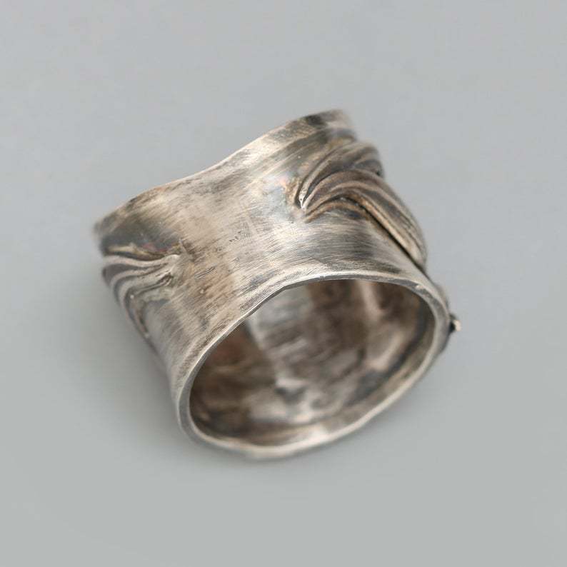 Delicate Artisan Ring
